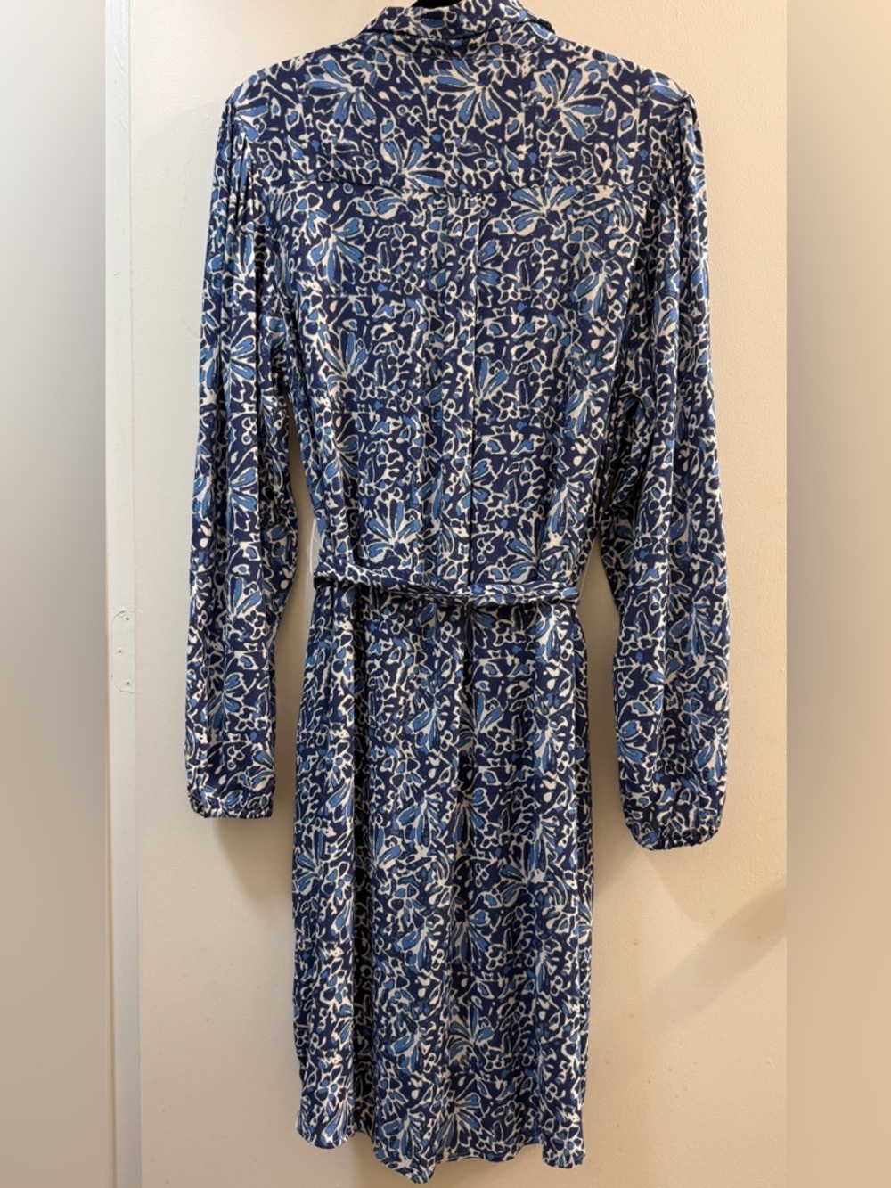 NWT Well Worn Blue Floral Viscose Shirt Dress L - Picture 9 of 12
